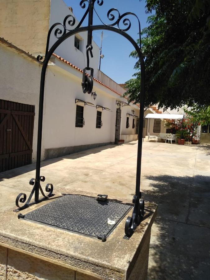 Casale Hibiscus Villa Santa Maria Del Focallo Exterior photo